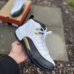 Jordan 12 'Royalty'