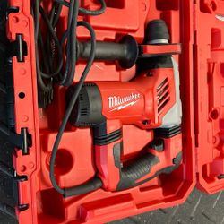 Milwaukee Rotary Tool 
