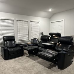 Sofa Recliner/Love seat Recliner BLACK w/Power headrest & Speakers Surround Sound