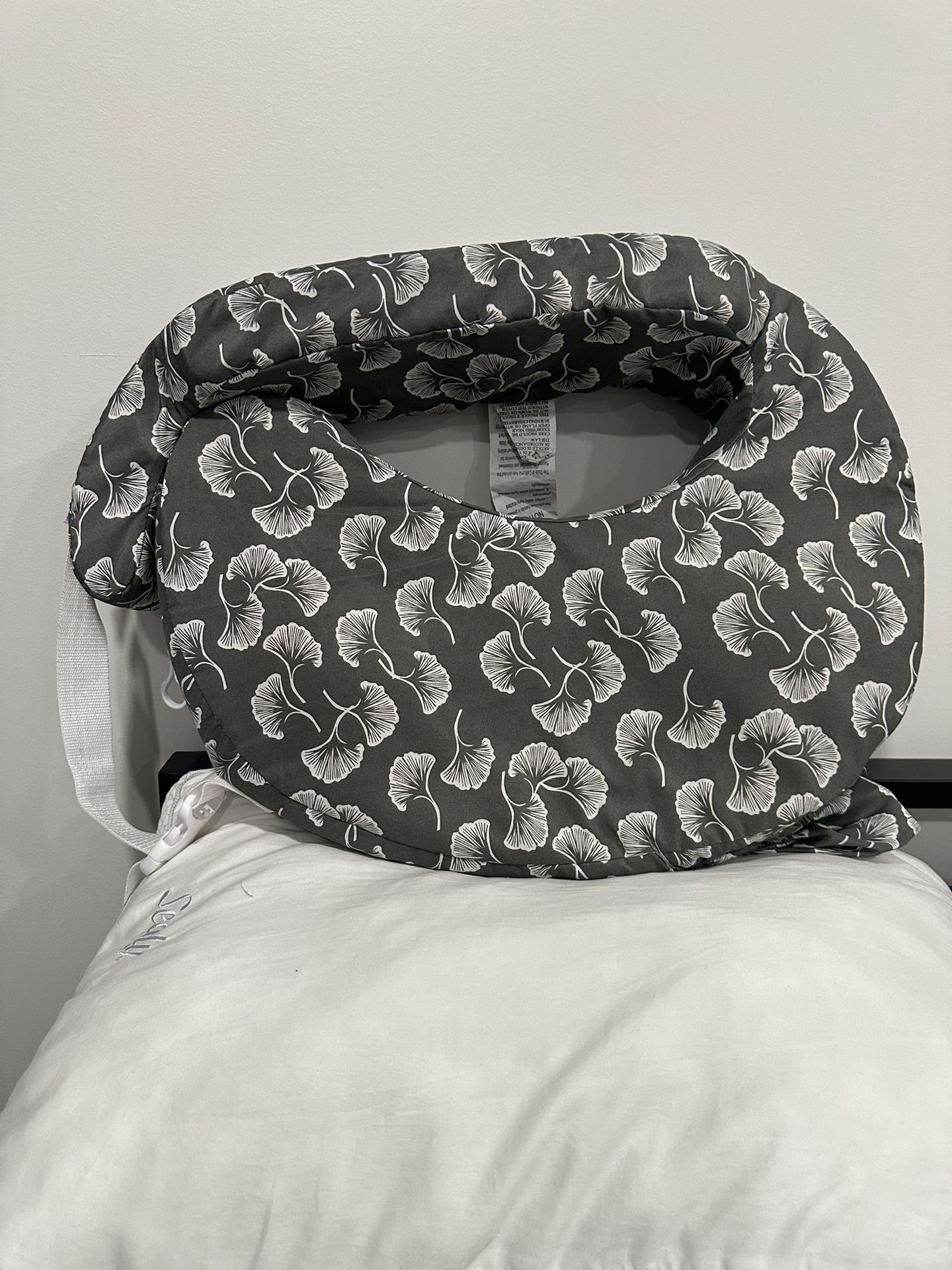Breastfeeding Pillow 