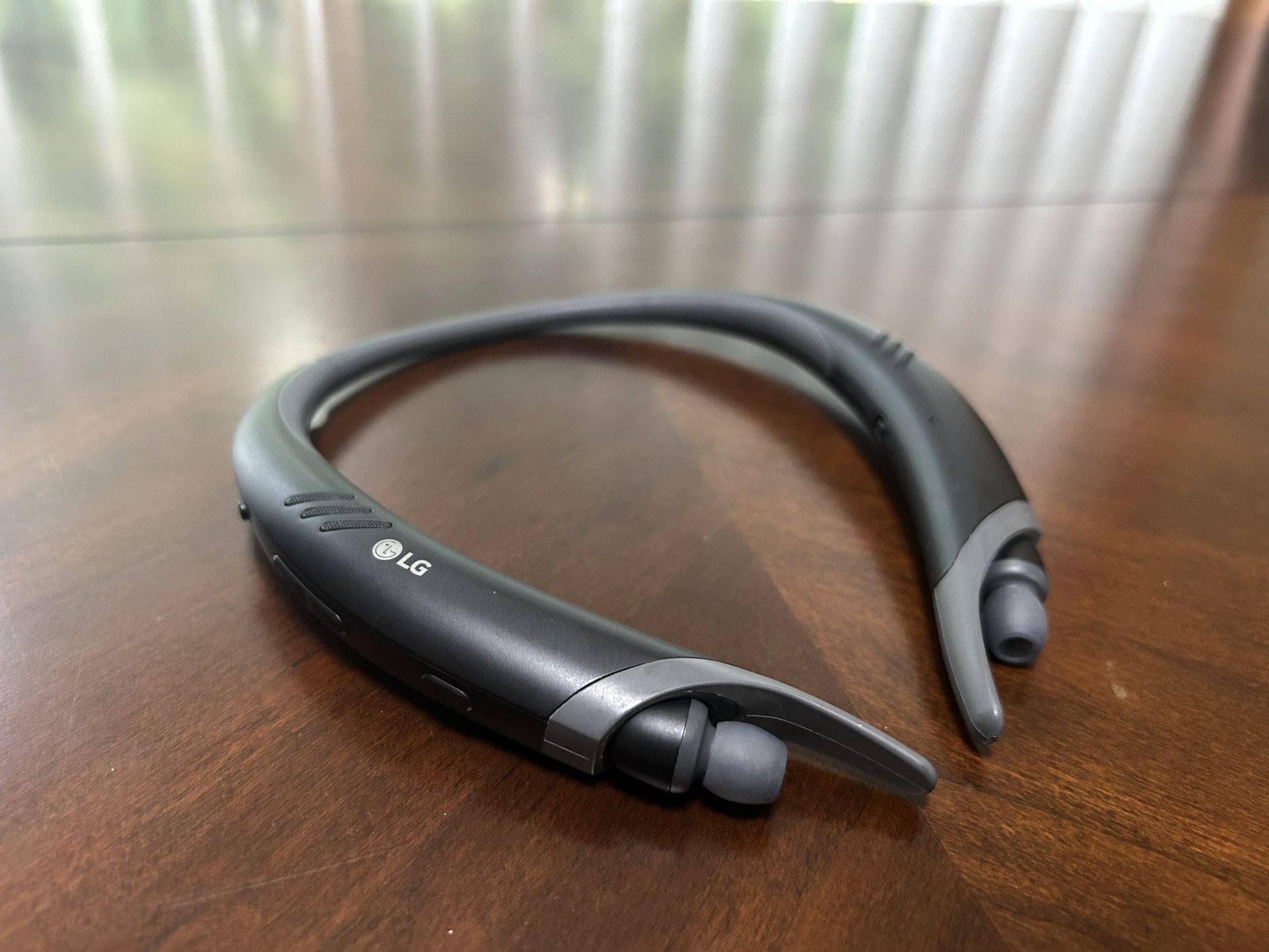 LG TONE Active+ HBS-A100 Bluetooth Headset