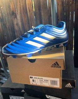 Adult Adidas Cleats size 8.5