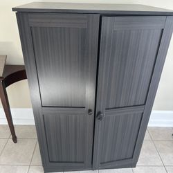Free !  Very  Nice Cabinet For Storage . T V Or Clothes Cannot Add A Rod . 