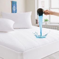 100% Waterproof Knit Mattress Protector Stretch up to 21", Deep Pocket Design