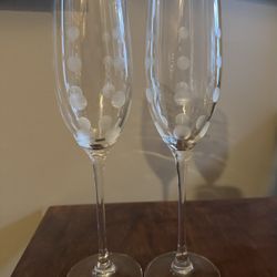 Set Of 2 Mikasa Champagne Flutes