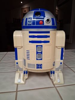 Vintage 1998 Lucas Film R2-D2 Action Figures Case Storage/Display Play 13". Has some age wear...asking $25.00