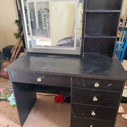 Black mirror vanity 