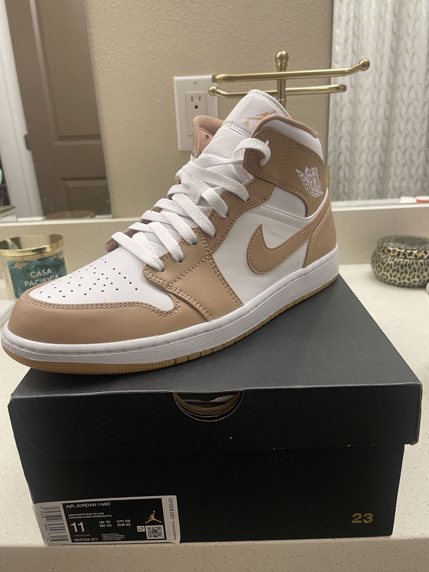 Air Jordan Mid HEMP/WHITE GUM YELLOW Shoes 11