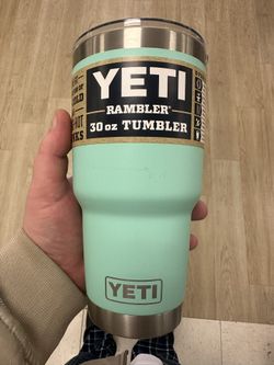 Yeti Rambler 30 Oz Tumbler 