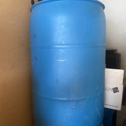 Barrel Water Reservoir