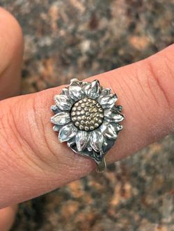 James Avery sunflower ring