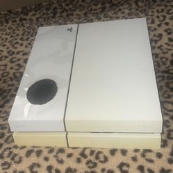 PS4 (For Parts)