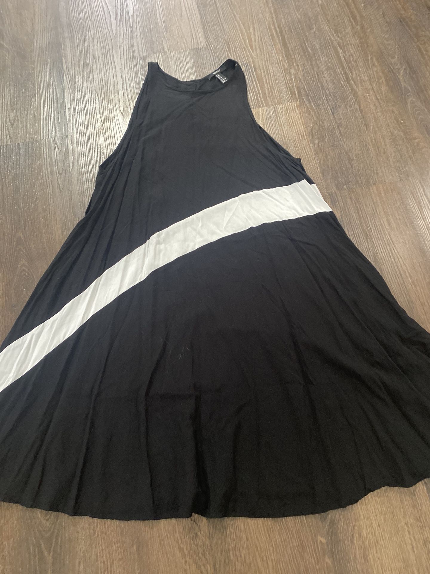 Womans Black And White Tunic Shirt Dress Size Medium By Forever 21 #14