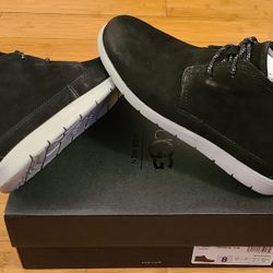 UGG Shoes Size 8 For Men