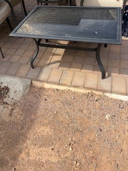Outdoor Patio Coffee Table with Glass Top