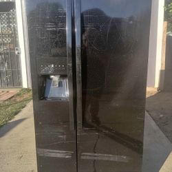 Good full size refrigerator 65 1/2" h x 35" w