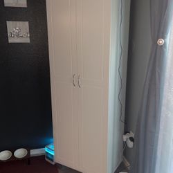 White Cabinet 