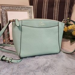 NWOT KATE SPADES MINT CROSSBODY 