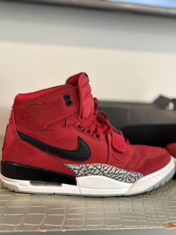 Like New Jordan Legacy 312 Toro Size 12