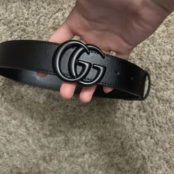 Gucci Belt All Black SEND OFFERS 