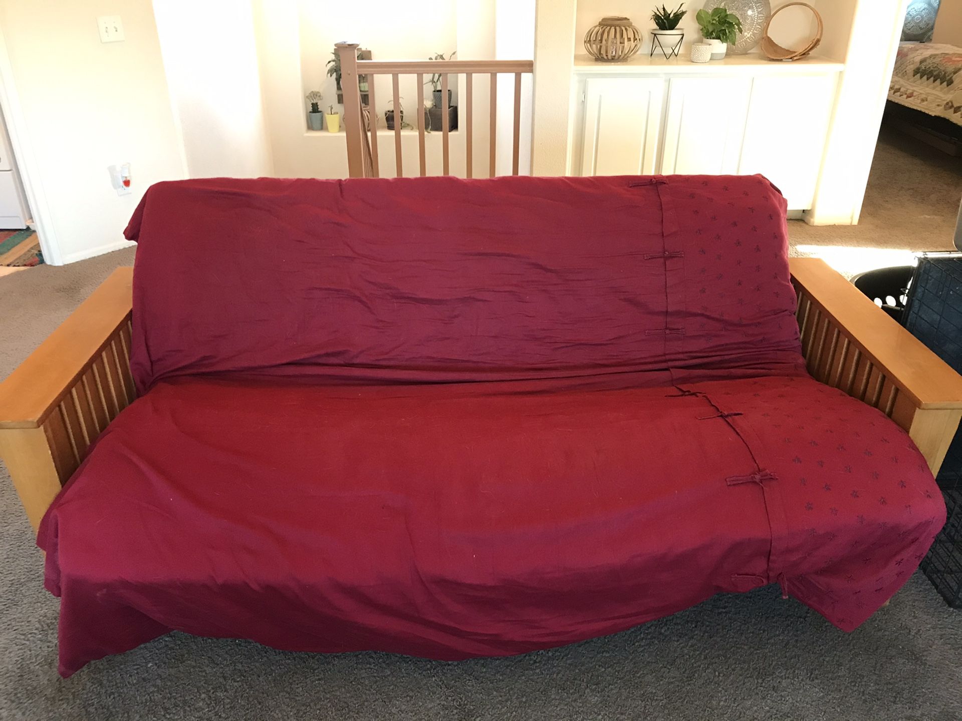 Futon w queen size mattress