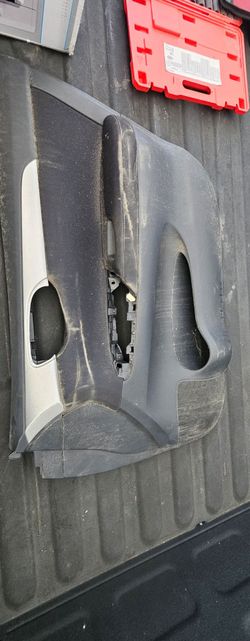 2014 nissan sentra passenger door panel