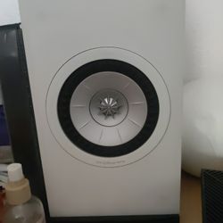Kef Q150 Bookshelf Speakers