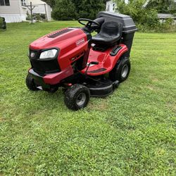 Craftsman Riding Lawnmower