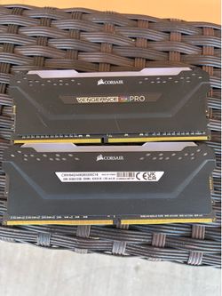 Corsair vengeance rgb pro 64GB (2 x 32GB) ddr4 memory ram