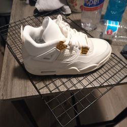 Jordan 4 Size 6
