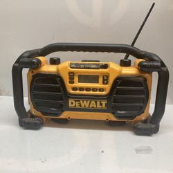 Dewalt DC012 Job site Radio 