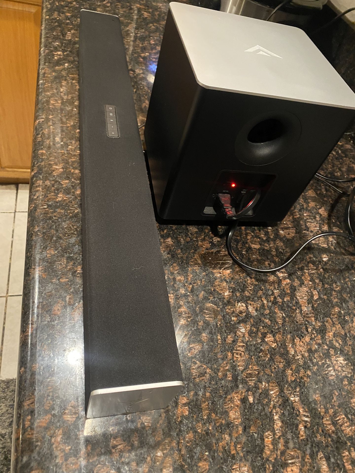 Visio Soundbar with Subwoofer