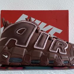 Nike Air More Uptempo Valentine's Day DV3466-200