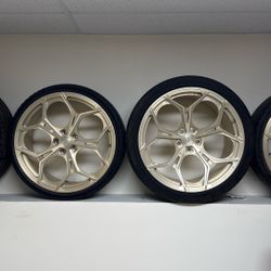 315/30 ZR 21