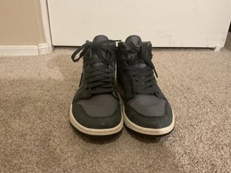 Nike Air Jordan 1 Mid "Distressed Smoke Grey"