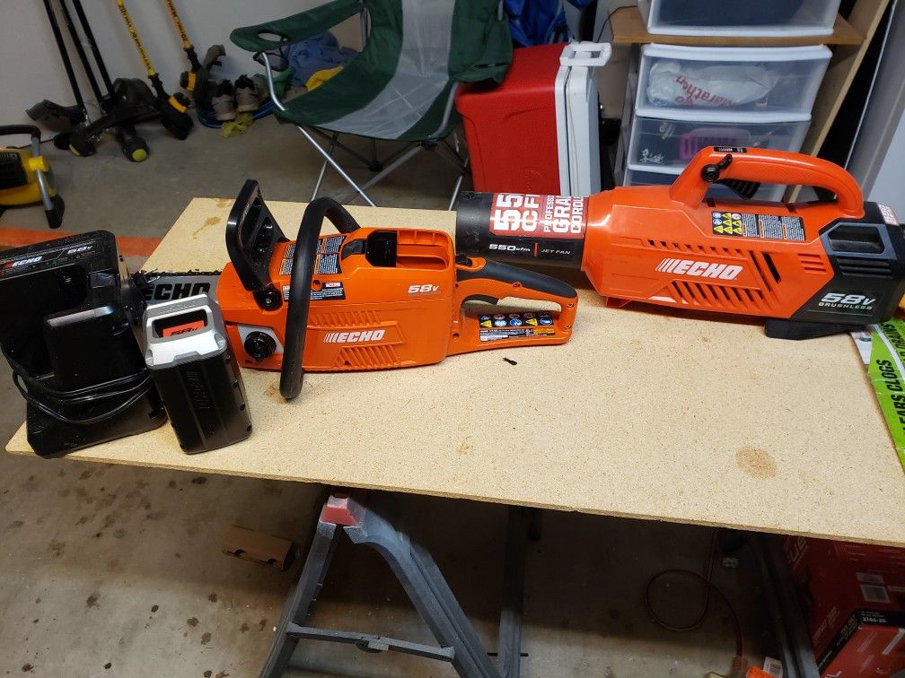 Echo 58 volt chainsaw weed eater battery and charger for Sale in Frisco