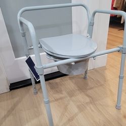 Portable Commode Toilet 