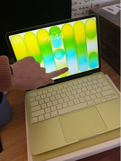 MacBook Neo Citrus 512GB w Touch ID
