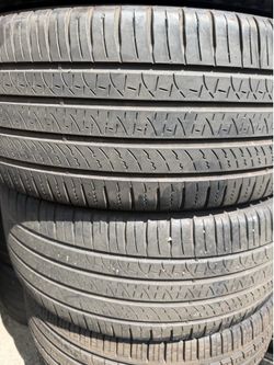 (2) 255/45R20 PAIR OF USED TIRES PIRELLI SCORPION ALL SEASON 60% LIFE !