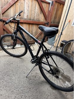 Specialized Hardrock Sport Mountain Bike