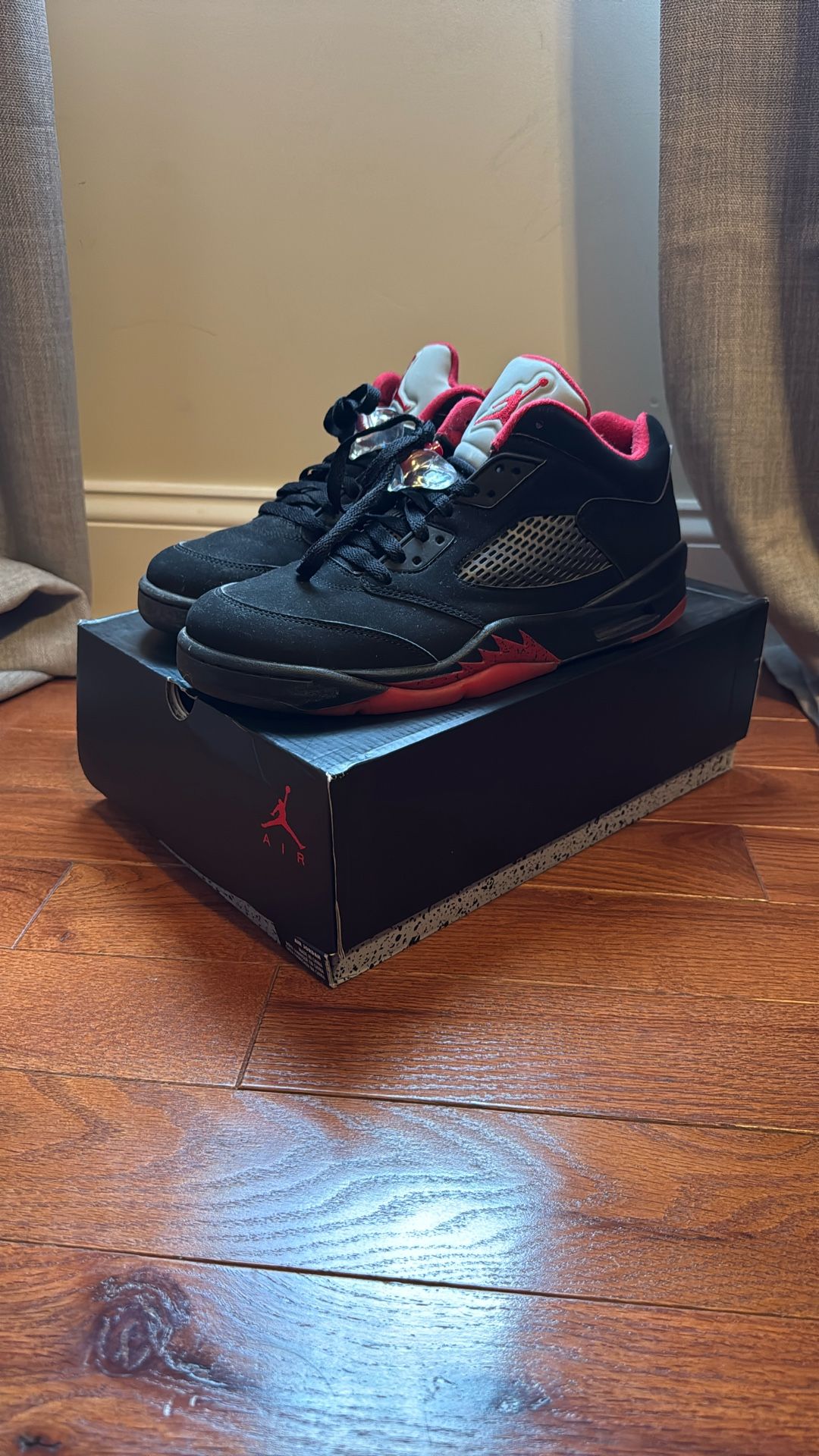 Jordan 5 Low