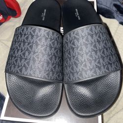Michael Kors Slides