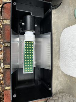 Jungle Dawn 13watt LED Terrarium Light Bulb With Canopy Cover