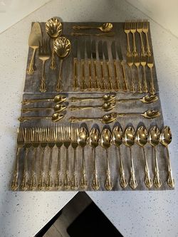 46 pc Gold Stainless Steel Farberware Flatware