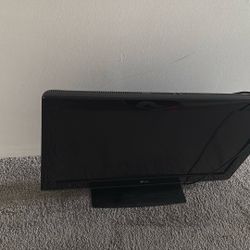 LG TV 32 Inches 