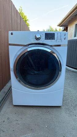 GE Electric Dryer, stackable
