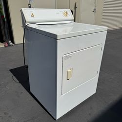 GE Hot Point Gas Dryer Clean and Good in Working Condition