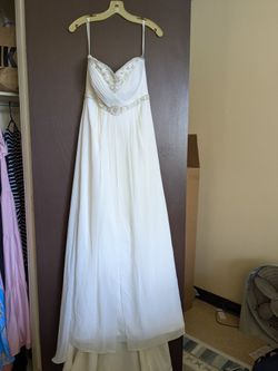 Strapless Ivory Wedding Dress NWT Size 14