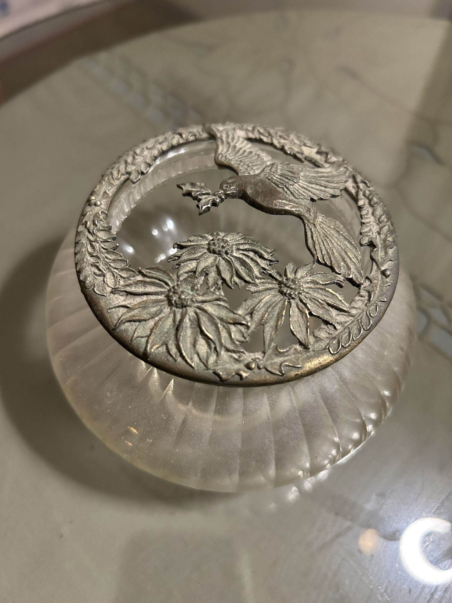 Vintage potpourri holder