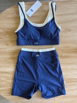 NEW WITH TAG ALO WORKOUT SET